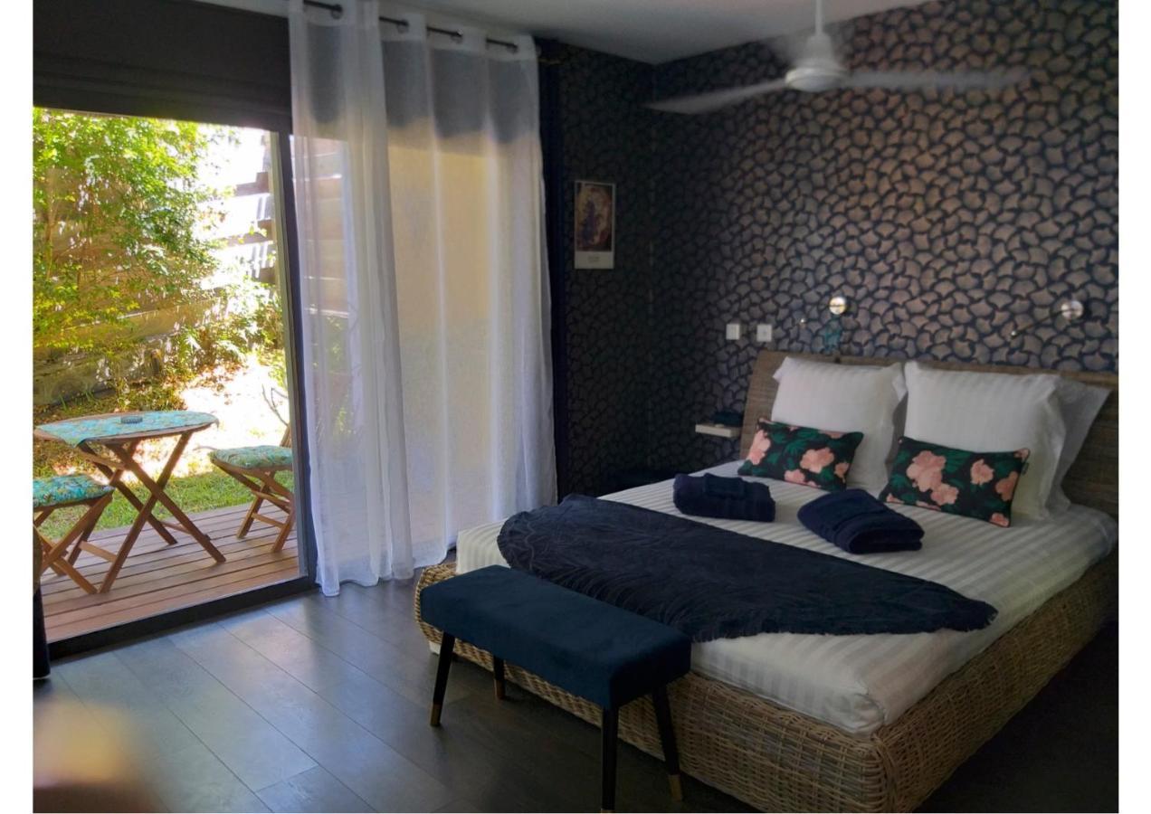 Suite Indigo Jacuzzi Prive Piscine Vue Mer Acces Cuisine Laverie Saint Pierre Exterior foto